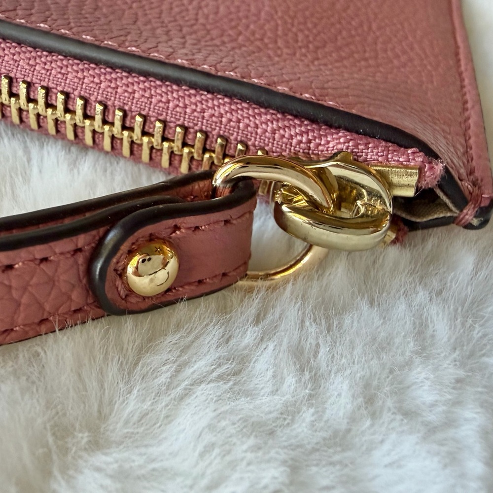 Michael Kors Jet Set Zipper Wristlet Clutch - Picture 4 of 7